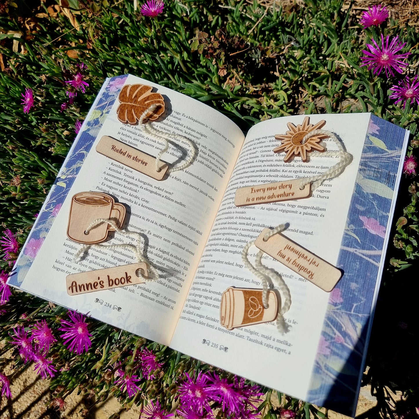 Personalized Bee Page Holder & Custom Wooden Bookmark Set