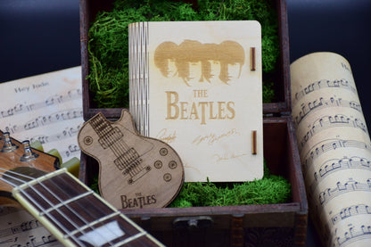 The Beatles guitar pick holder with picks & Gift Box